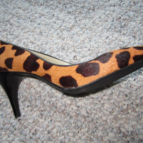 Talbot's LARS9 Calf Hair Leopard Heels - Picture 5 of 10